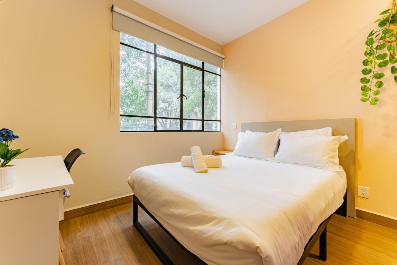 Casa Danubio Reforma By Vh Hostel Mexico City Exterior photo